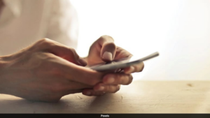 17ecp95k smartphone 625x300 14 november 25