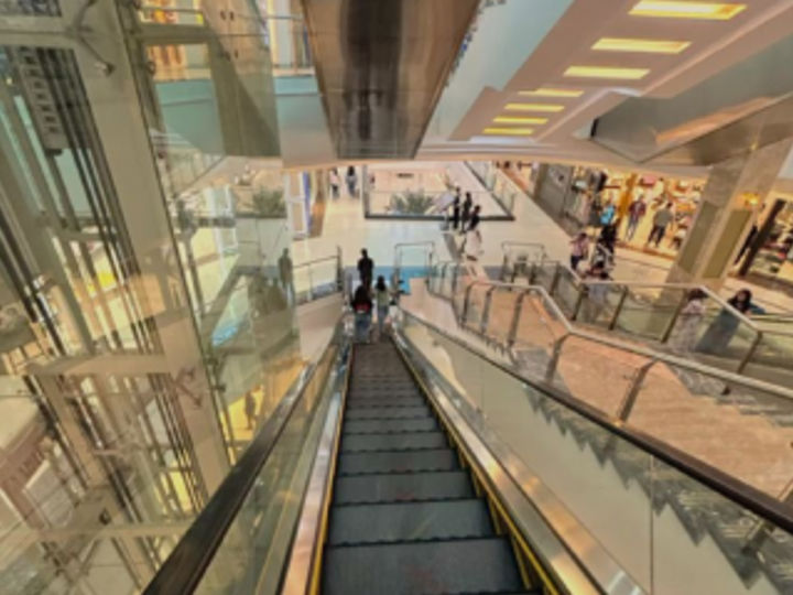 e0aef7878e2857d85717... imresizer